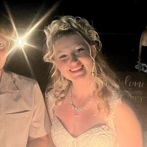 Meet your Posher, Sierra